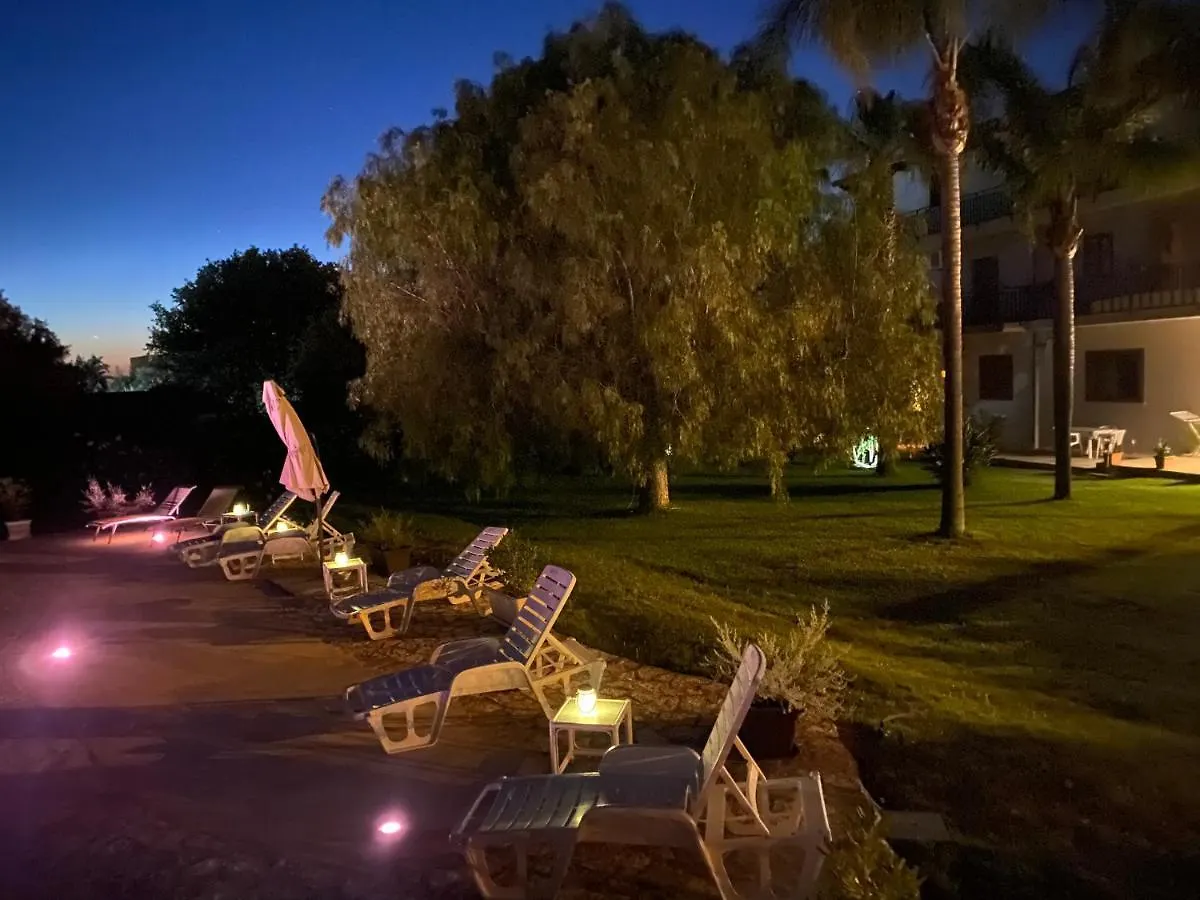 Séjour chez l'habitant Villa Piruzzu Cv Torre Mulinazzo App P Cinisi Italie